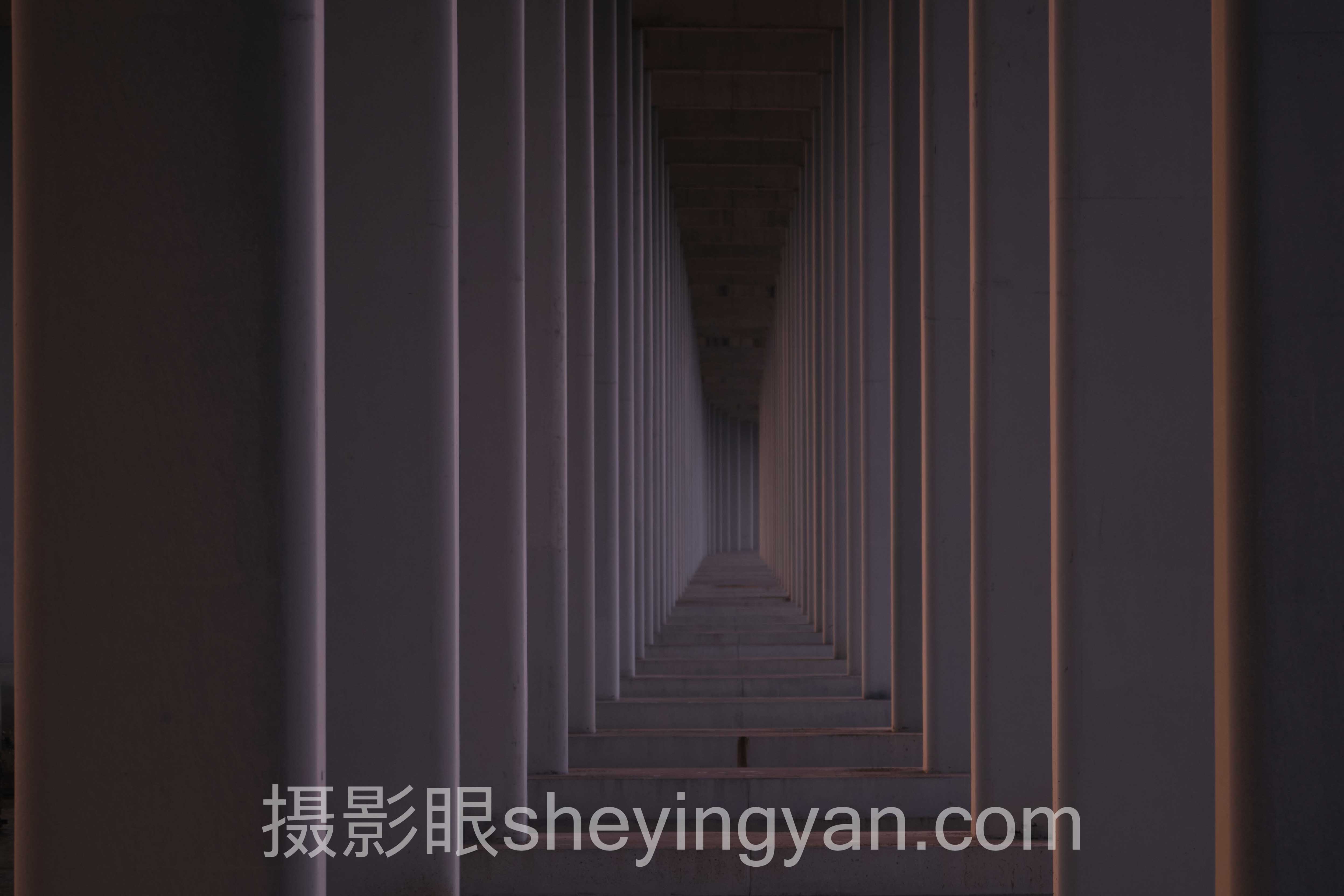 双色调照片行业数据全景：6组数据揭示审美真相